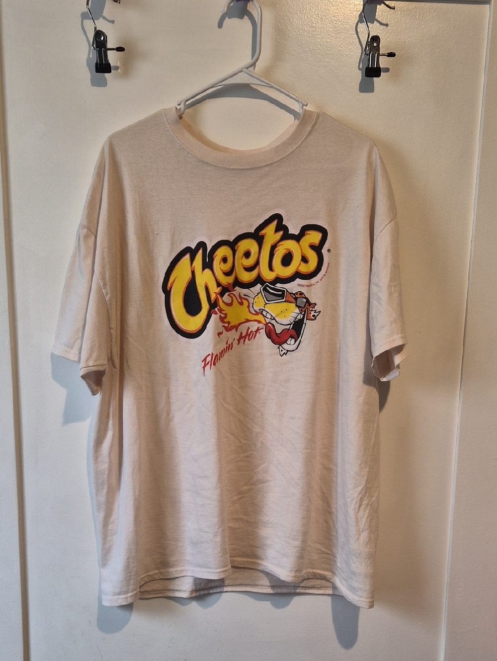 Cheetos Flaming Hot Graphic Tee - Cream with Yellow & Red Logo